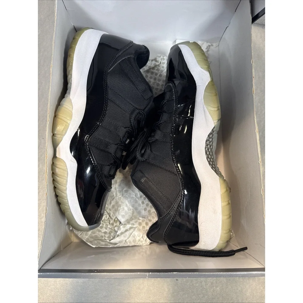 Air Jordan 11 Retro Low FV5104 004 size 9.5 space jam